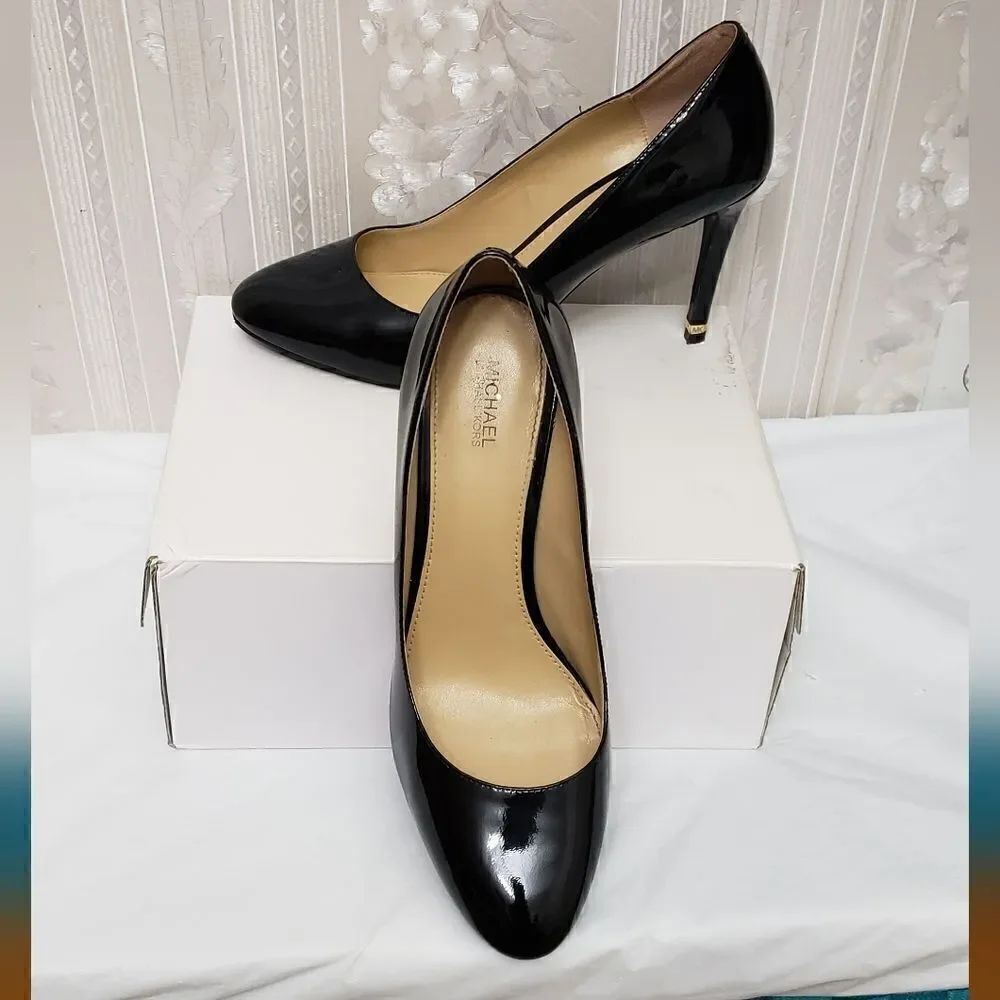 Michael Kors Ashby Pumps Heels EUC